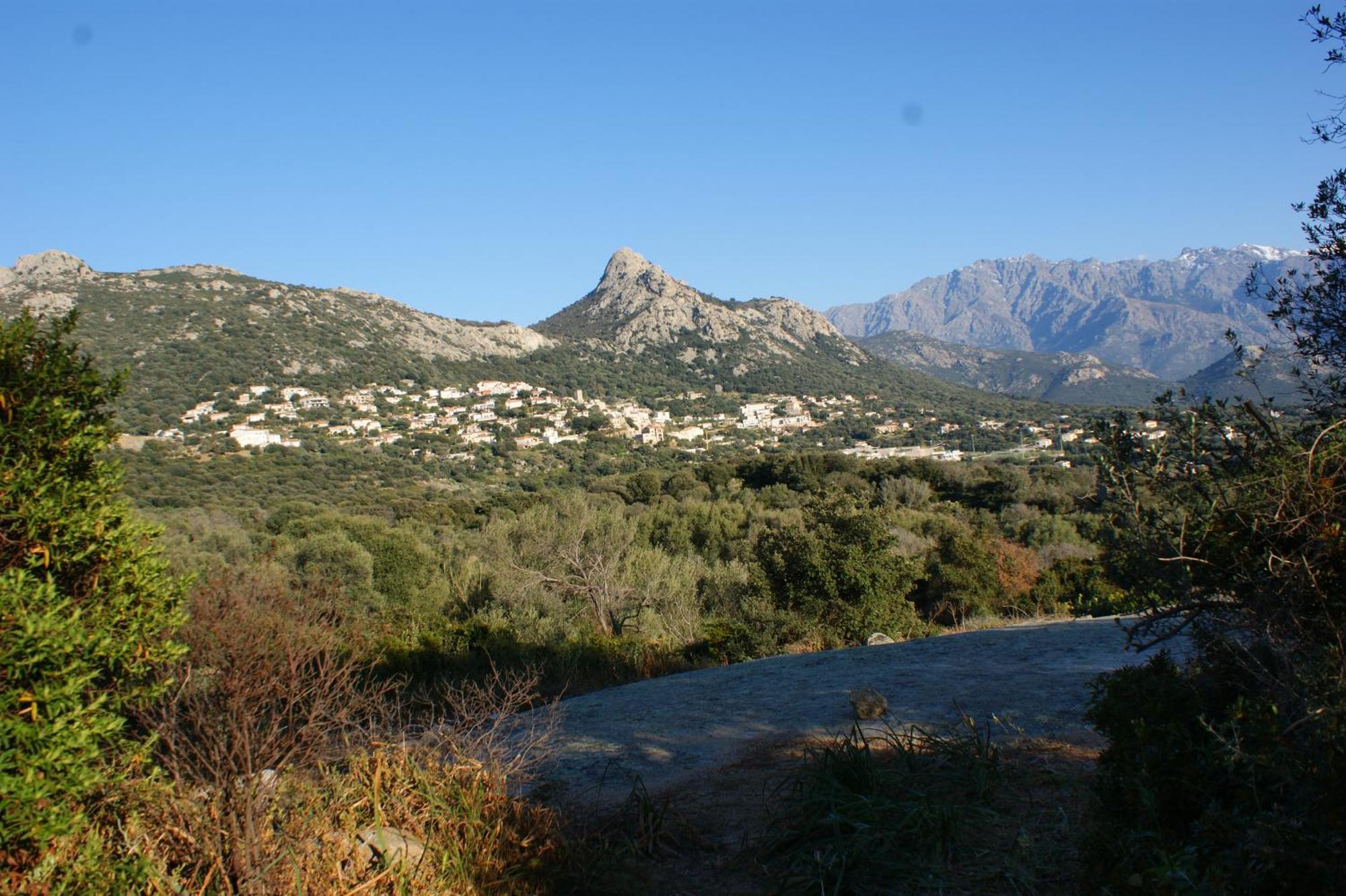 Belle Location Sur Lumio Avec Vue Remarquable Et Jardinヴィラ エクステリア 写真
